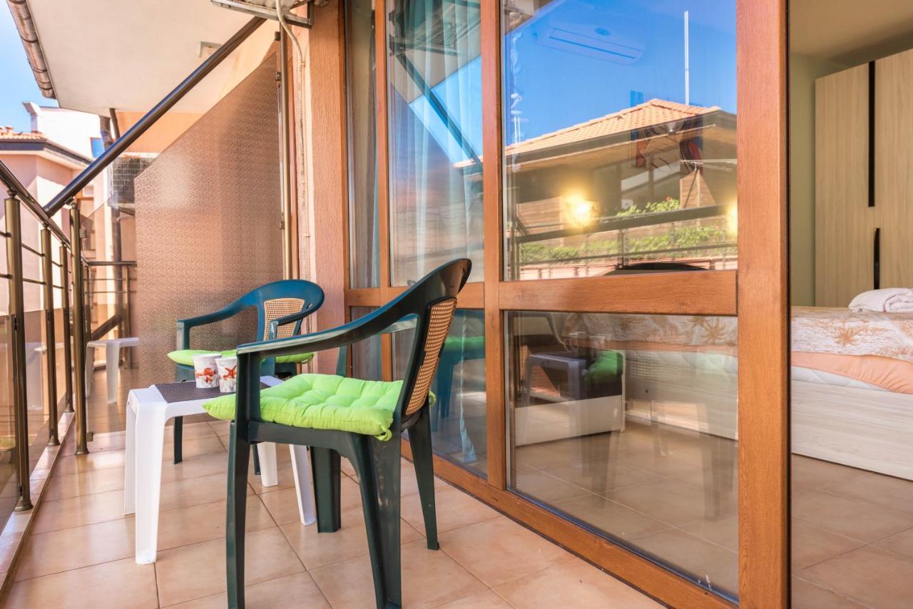 Happy Holiday Sozopol Exterior photo